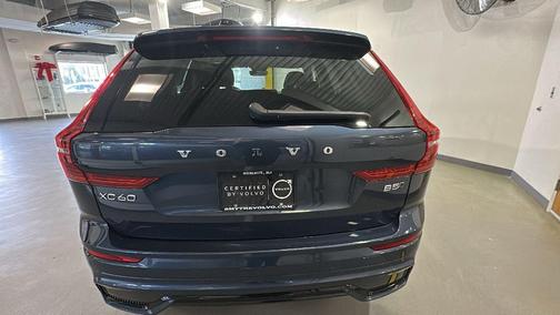Denim Blue Metallic 2024 Volvo XC60 B5 Core Dark Theme