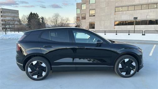 2026 Volvo EX30 Plus Twin Motor Performance, Fully electric