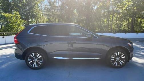 2022 Volvo XC60 Recharge Plug-In Hybrid T8 Inscription Expression