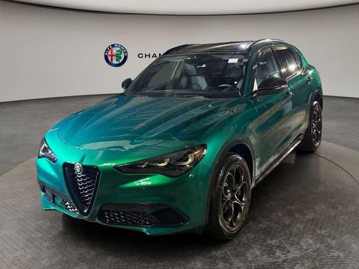 2025 Alfa Romeo Stelvio Sprint AWD