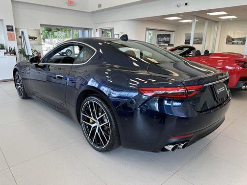 2024 Maserati GranTurismo Modena