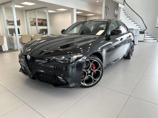 2025 Alfa Romeo Giulia AWD