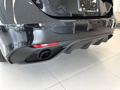 2025 Alfa Romeo Giulia AWD