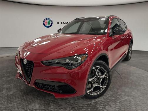 2025 Alfa Romeo Stelvio Sprint AWD
