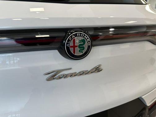 2024 Alfa Romeo Tonale Veloce EAWD