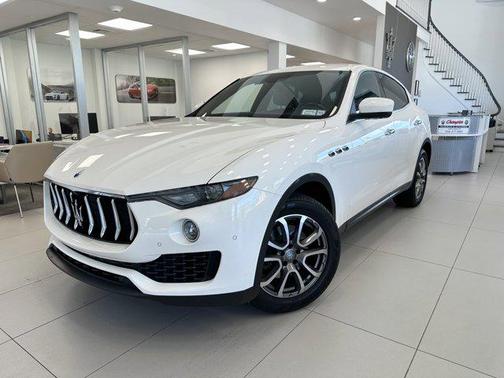 2018 Maserati Levante Base