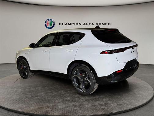 2026 Alfa Romeo Tonale Veloce