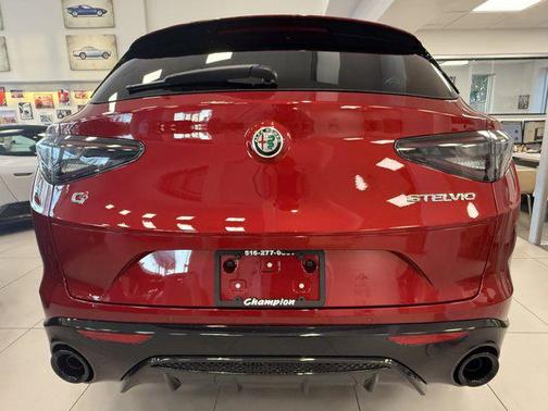 2025 Alfa Romeo Stelvio Sprint AWD
