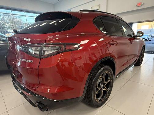 2025 Alfa Romeo Stelvio Sprint AWD