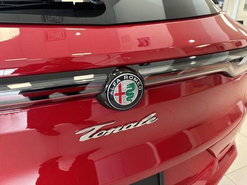 2025 Alfa Romeo Tonale Special Edition Tributo Italiano EAWD
