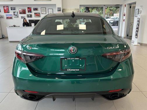 2025 Alfa Romeo Giulia Ti