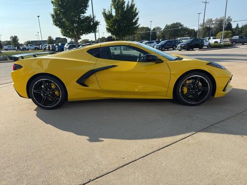 2025 Chevrolet Corvette Stingray w/3LT