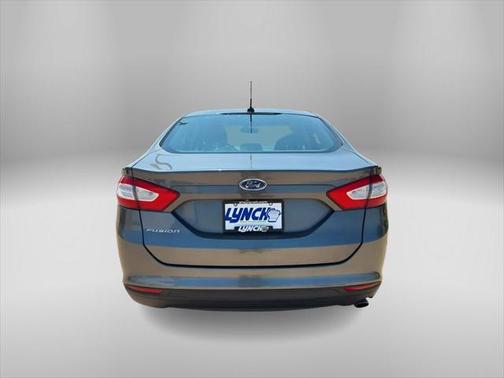2016 Ford Fusion S