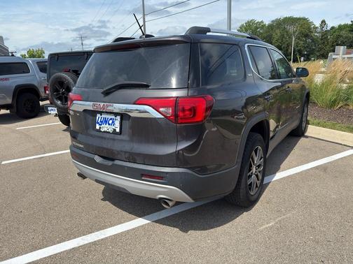 2017 GMC Acadia SLT-1