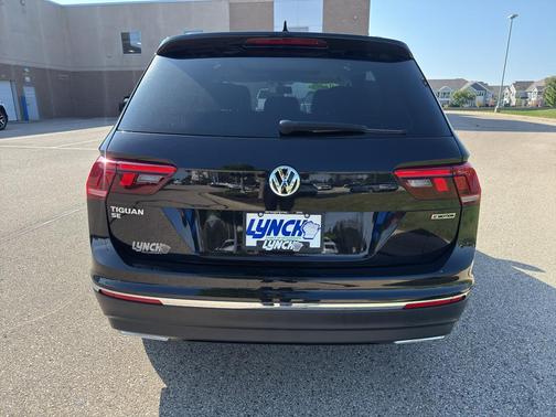 2020 Volkswagen Tiguan 2.0T SE 4MOTION