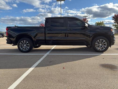 2022 Chevrolet Silverado 1500 RST