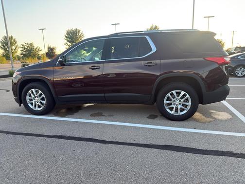2018 Chevrolet Traverse LT Cloth