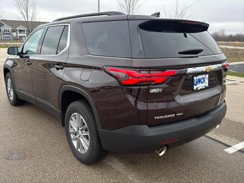 2022 Chevrolet Traverse LT Cloth