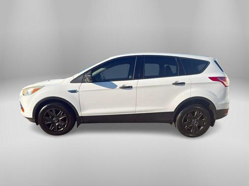 2016 Ford Escape S