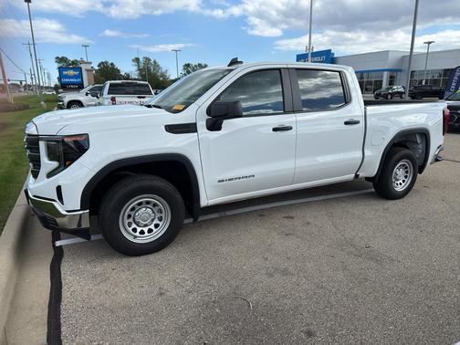 2024 GMC Sierra 1500 Pro