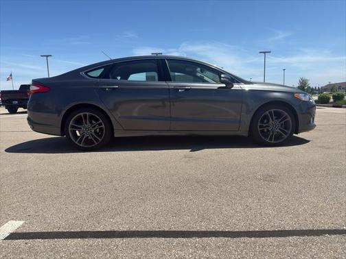 2016 Ford Fusion Titanium