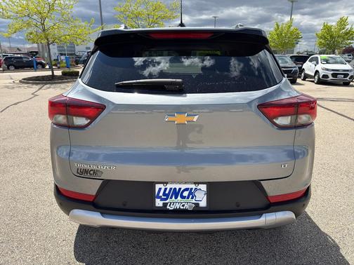 Sterling Gray Metallic 2025 Chevrolet Trailblazer LT