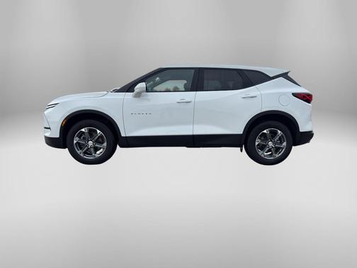 Summit White 2025 Chevrolet Blazer 2LT