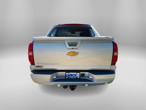 2013 Chevrolet Avalanche LS