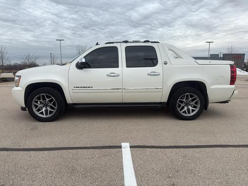 2013 Chevrolet Avalanche LTZ