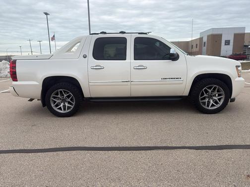 2013 Chevrolet Avalanche LTZ