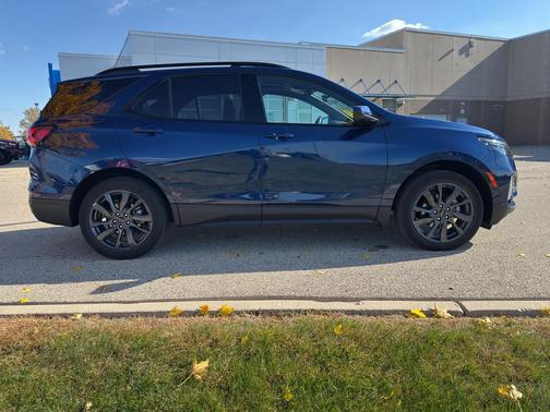 2022 Chevrolet Equinox AWD RS