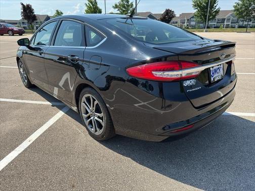 2017 Ford Fusion Hybrid SE