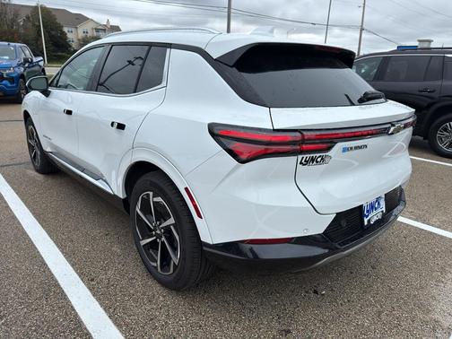 2025 Chevrolet Equinox EV LT