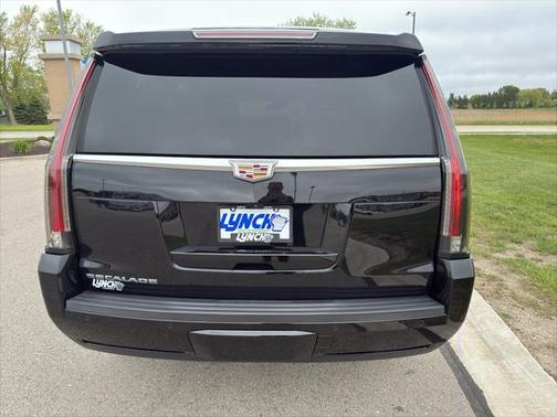 2018 Cadillac Escalade Platinum