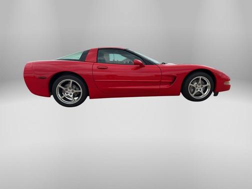 Torch Red 2002 Chevrolet Corvette Base