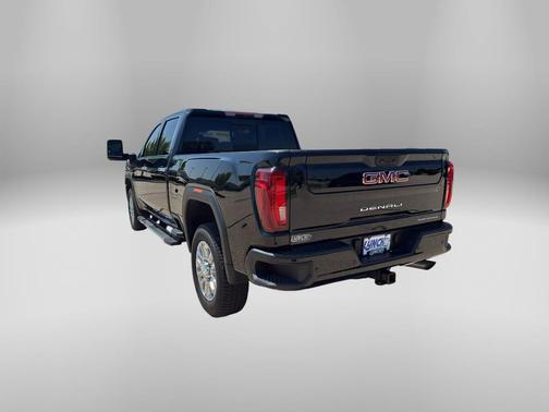 Onyx Black 2023 GMC Sierra 2500 Denali
