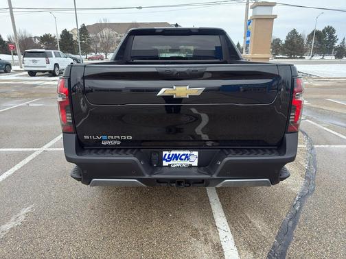 2025 Chevrolet Silverado EV LT