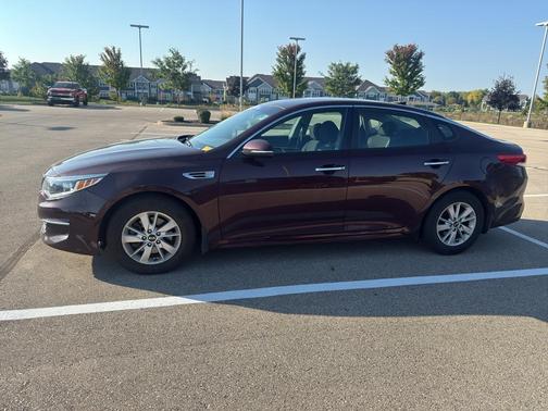 2017 Kia Optima LX