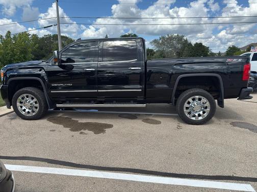 2015 GMC Sierra 2500 Denali