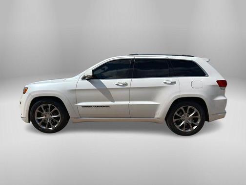 2020 Jeep Grand Cherokee Summit