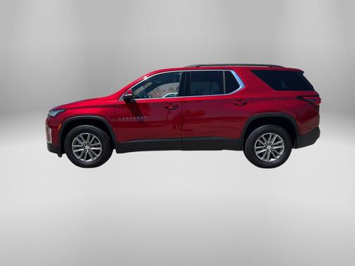 Radiant Red Tintcoat 2023 Chevrolet Traverse LT Cloth