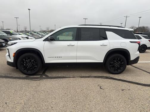 2024 Chevrolet Traverse LT