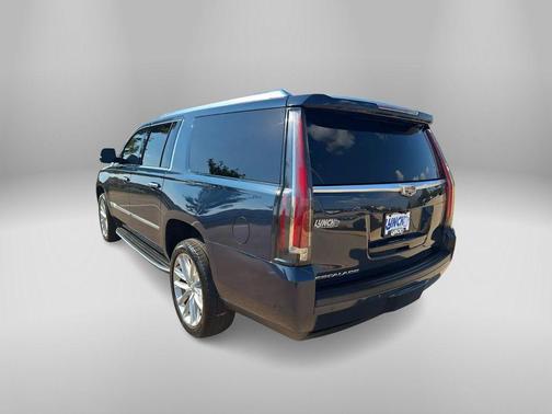 2019 Cadillac Escalade ESV Luxury