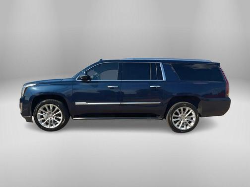 2019 Cadillac Escalade ESV Luxury