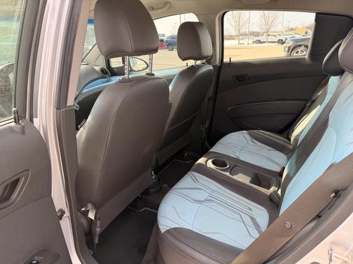 2016 Chevrolet Spark EV 1LT