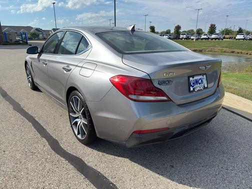 2021 Genesis G70 2.0T RWD Manual
