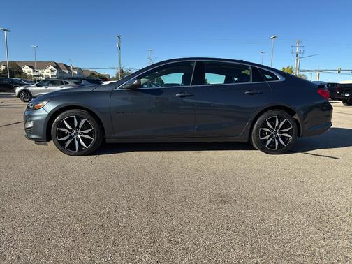 2021 Chevrolet Malibu FWD RS