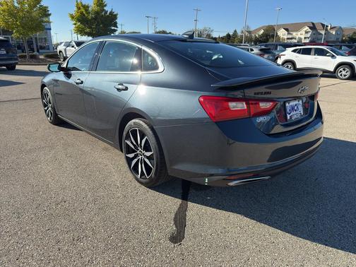 2021 Chevrolet Malibu FWD RS