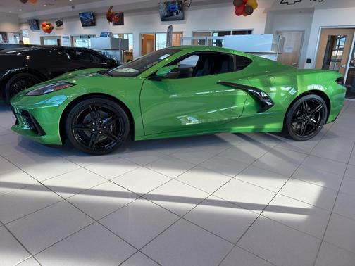 2026 Chevrolet Corvette Stingray w/1LT