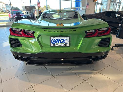 2026 Chevrolet Corvette Stingray w/1LT